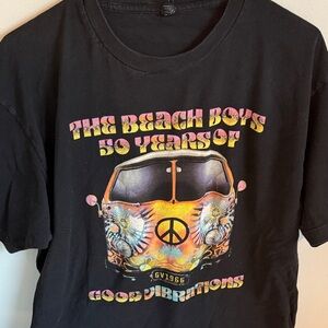 BEACH BOYS 50 YEARS OF GOOD VIBRATIONS Black Graphic TOUR T-Shirt